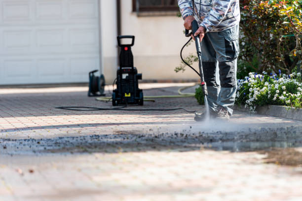 Best Commercial Building Pressure Washing  in Lindenhurst, IL