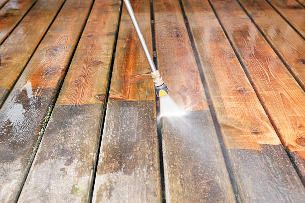 Deck Cleaning Services in Lindenhurst, IL